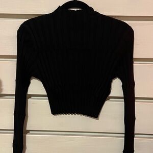 long sleeve crop top